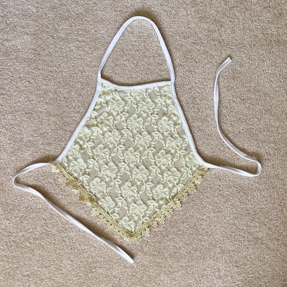 Butter Yellow Lace Floral Halter Top, Forever 21, Cottage Core, Small, Summer
